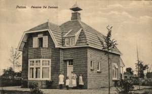 Netherlands Putten Pension De Dennen Vintage Postcard 08.50