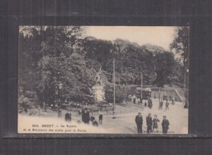 FRANCE, BREST, MONUMENT DES MORTS POUR LA PATRIE, c1920 ppc., unused.