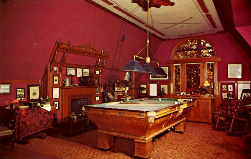 CT - Hartford. Mark Twain's House, Billiard Room