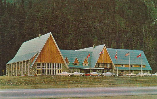 Canada Northlander Motor Lodge Summit Rogers Pass British Columbia