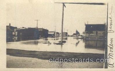 A modern Venice, CA, USA ? View from 3rd Street Disaster, Wrecks writing on b...