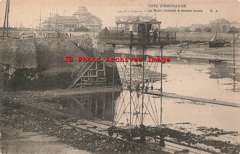 France, Saint-Melo, Cote D'Emeraude, Le Pont Roulanth & Maree Basse