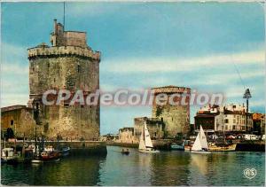 Modern Postcard La Rochelle (Ms. Ch) The Port