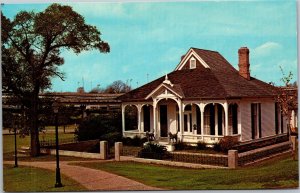 Postcard TX Sam Houston Park Pillot House