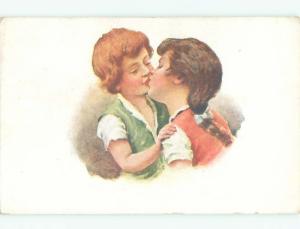 Unused Pre-1907 YOUNG COUPLE - BOY AND GIRL KISSING o3019