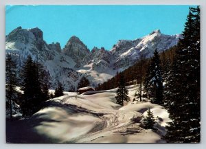 Greetings from the Wintry Mountains Innsbruck Austria 4x6 Postcard 1739