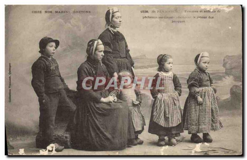 Old Postcard Penmarch Fishing Women and children sardine fishermen waiting fo...