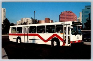 Orion Bus, #8903, Mississauga Transit, Mississauga, Ontario, Vintage Postcard