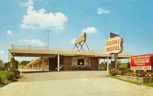 Colony Motel Strongsville Ohio postcard