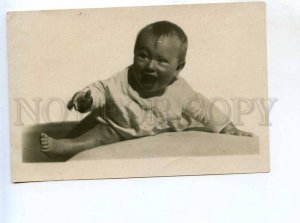 285088 USSR AVANT-GARDE Laughing child 1933 year PHOTO