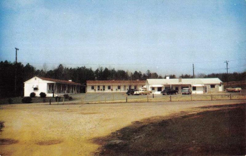 Greensboro North Carolina Wilcox Motel Street View Vintage Postcard K78034