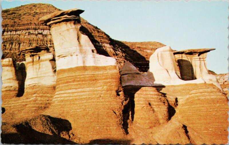 Drumheller Alberta Hoodoos Rock Sandstone Formations Badlands AB Postcard H15
