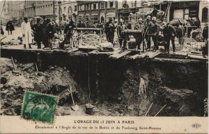 CPA L'ORAGE DU 15 JUIN a PARIS (8e) Éboulement Fb St-Honoré (133500)