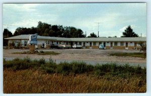 BOWMAN, North Dakota ND ~ Roadside TRAIL MOTEL ca 1960s   Postcard