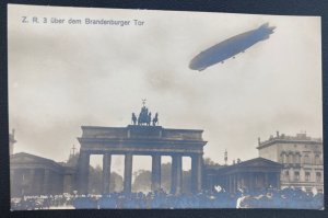 Mint Germany Zeppelin ZR III Over Brandenburg Gate  Picture Postcard