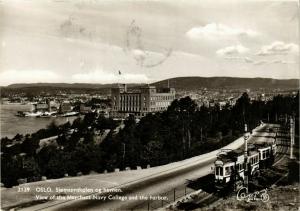 CPA AK Oslo - Sjomannskolen og Havnen NORWAY (850005)