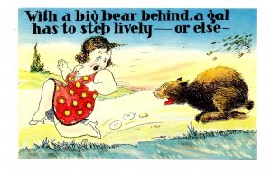 Humor - Big bear behind
