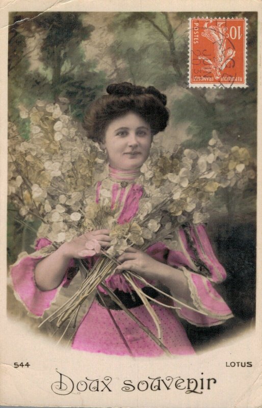 Victorian Style Beautiful Woman with Flowers 06.24 