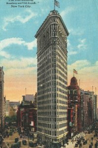 USA Flatiron Building Broadway New York City Vintage Postcard 08.88