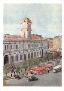 B110531 Russia Leningrad Moscow Station Auto Busses