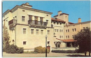 Home Economics Building UNIVERSITY OF TEXAS Austin, TX c1950s Vintage Postcard