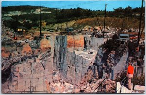 VINTAGE POSTCARD THE ROCK OF AGES GRANITE QUARRY AT BARRE VERMONT 1960s