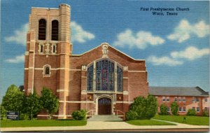 Postcard TX Waco First Presbyterian Church 11th & Austin Avenues LINEN 1940s S56