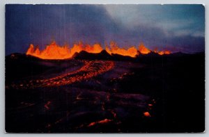 Mauna Loa Liquid Lava Eruption Hawaii National Park HI Postcard D22