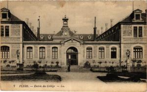 CPA FLERS - Entrée du Collége (435275)