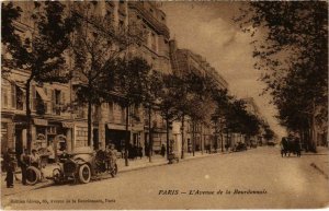 CPA PARIS 7e - L'Avenue de la Bourdonnais (75152)