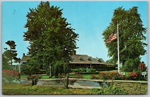 Vtg Jericho Long Island New York NY Milleridge Inn Restaurant Postcard