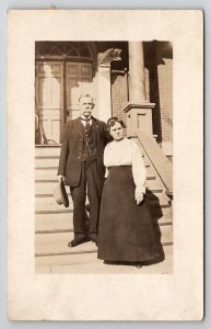 RPPC Dapper Gentleman And Lovely Woman On Large Steps Postcard R27