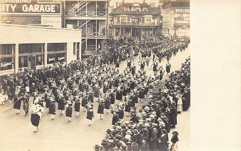 Portland OR Parade Passes Derrick's Cafeteria RPPC Postcard