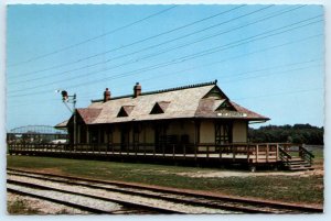 ST. CHARLES, Missouri MO ~ Restored M.K.T. RAILROAD DEPOT 4x6 Postcard