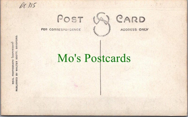 Yorkshire Postcard - York, The Minster, The Five Sisters Window  DC315