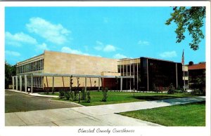 Rochester, MN Minnesota  OLMSTED COUNTY COURTHOUSE  Court House CHROME  Postcard