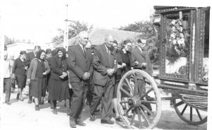 RO631 social history real photo funeral romania timis