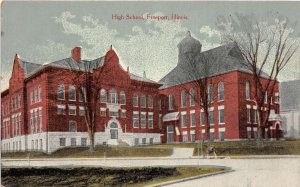 J58/ Freeport Illinois Postcard c1910 High School Building 265