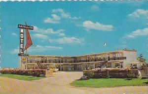 Canada Alberta Medicine Hat Satellite Motel 1972