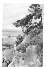 RPPC France La Bernerie La Falaise de Roche-Grise Real Photo Postcard Rosy