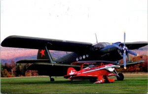 Airplanes AN-2 & Pitts S-1