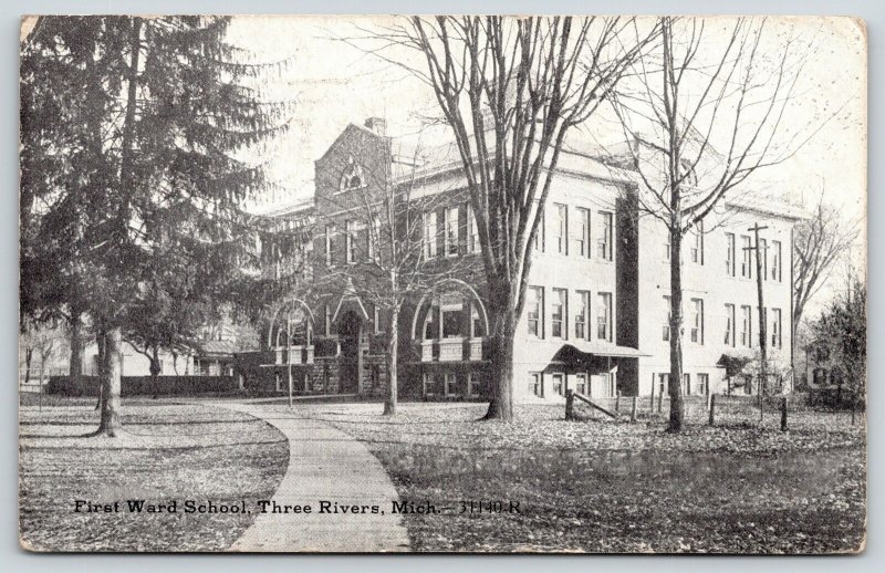 Three Rivers MichiganFirst Ward SchoolWood & Wire Fence1915 CR