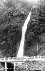 VTG 1930s Horsetail Falls Coulbia River Highway Gorge OR Oregon RPPC Postcard