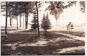 Wisconsin Shawano Shawano Lake Hotel Court 1944 Real Photo