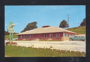 CASSVILLE MISSOURI RAINBOW DINNER HOUSE RESTAURANT OLD CARS ADVERTISING POSTCARD