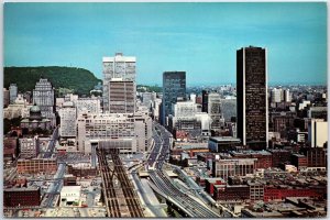 CONTINENTAL SIZE POSTCARD PANORAMIC AERIAL VIEW OF MONTREAL CANADA 1980s