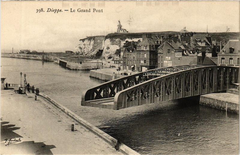 CPA DIEPPE-Le grand Pont (347261)