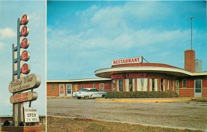 1950s Ohio Dayton Valley View Motel Postcard Roadside 22-11675