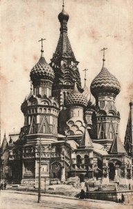 Russia Moscow Saint Basil's Cathedral Vintage Postcard 03.92