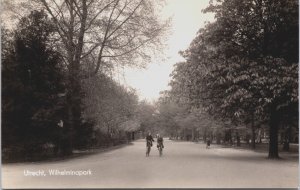 Netherlands Utrecht Wilhelminapark Vintage RPPC C067